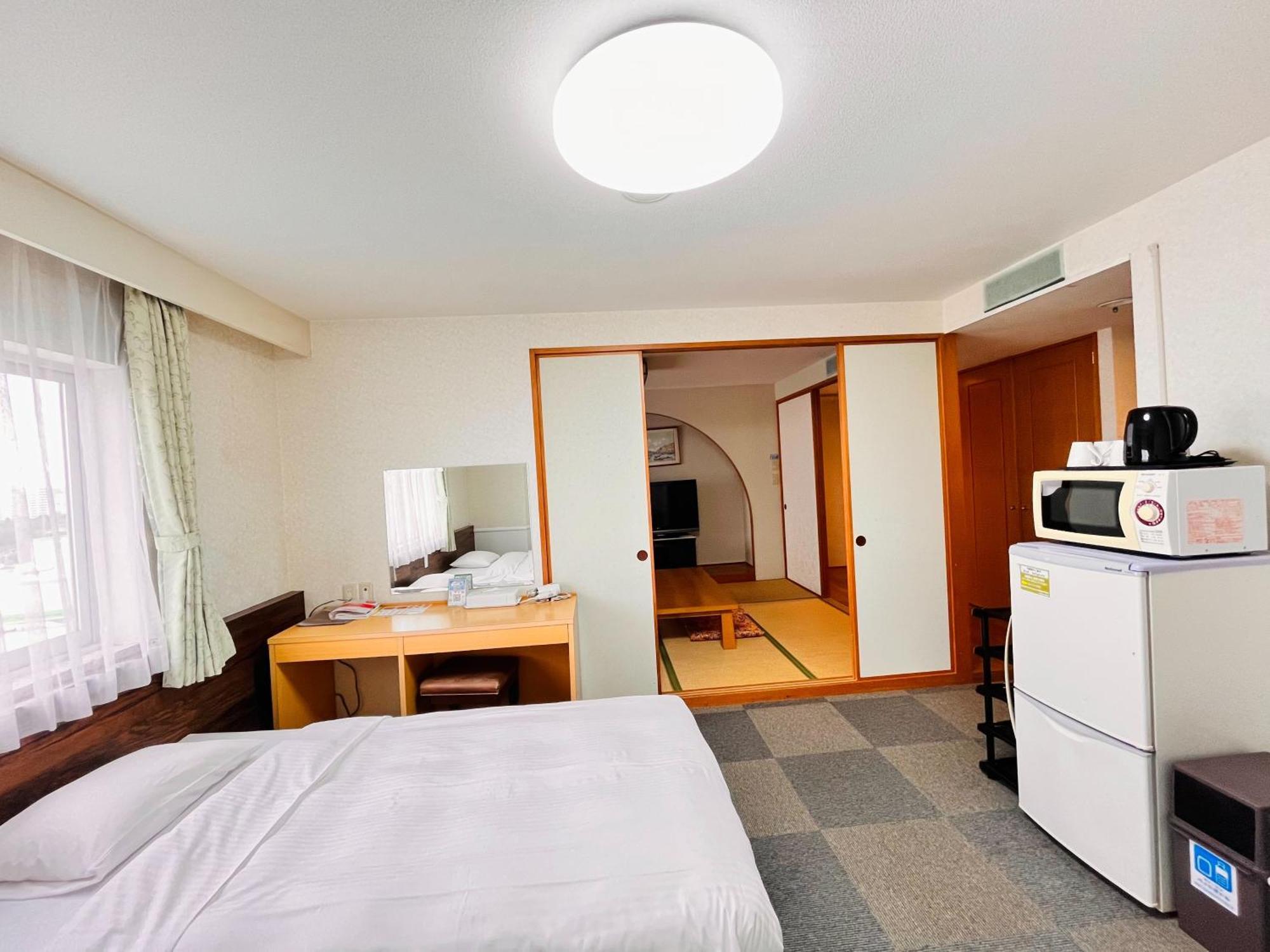 Hotel Orox Наха Экстерьер фото